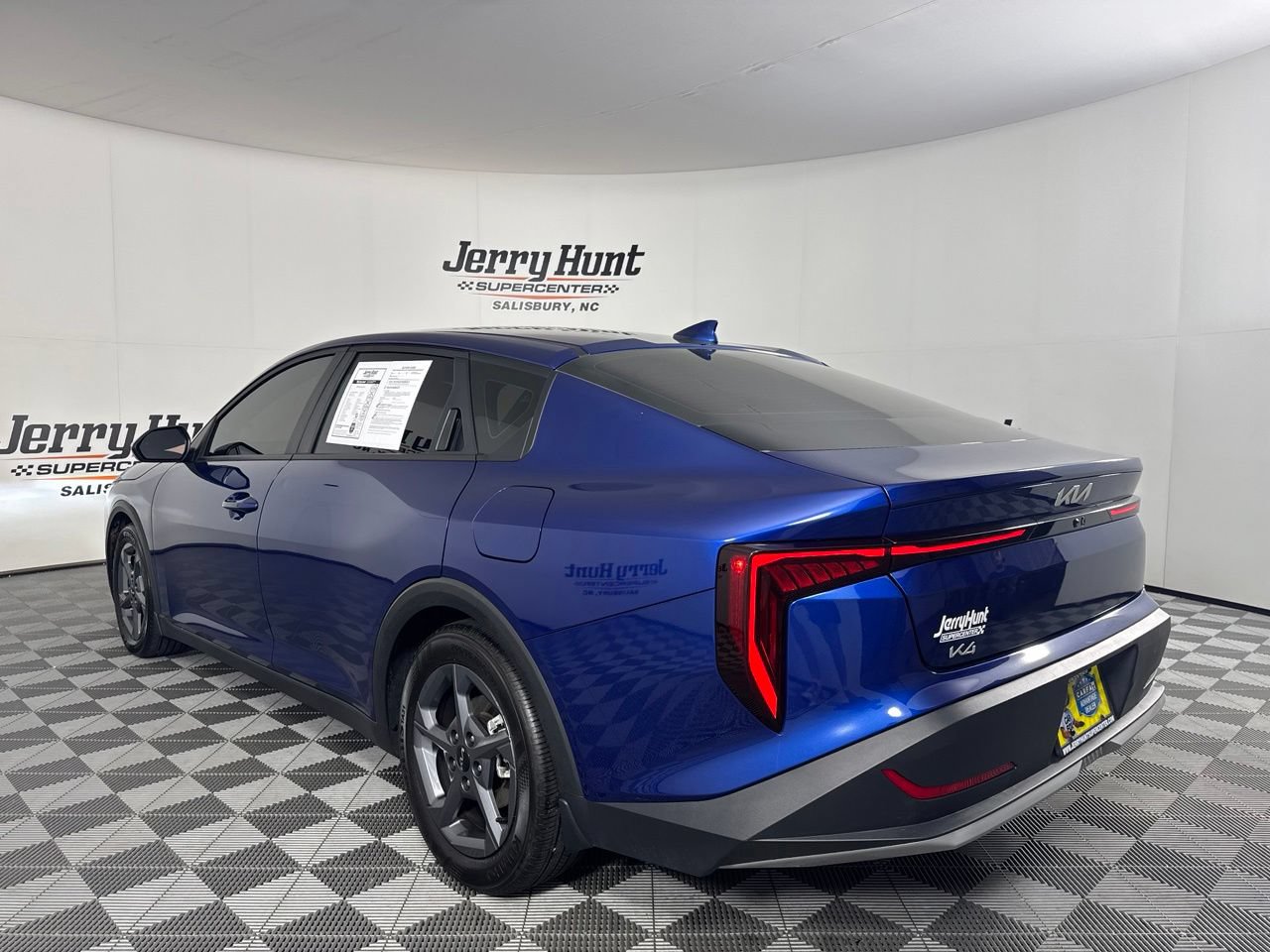 Used 2025 Kia K4 FWD image 8