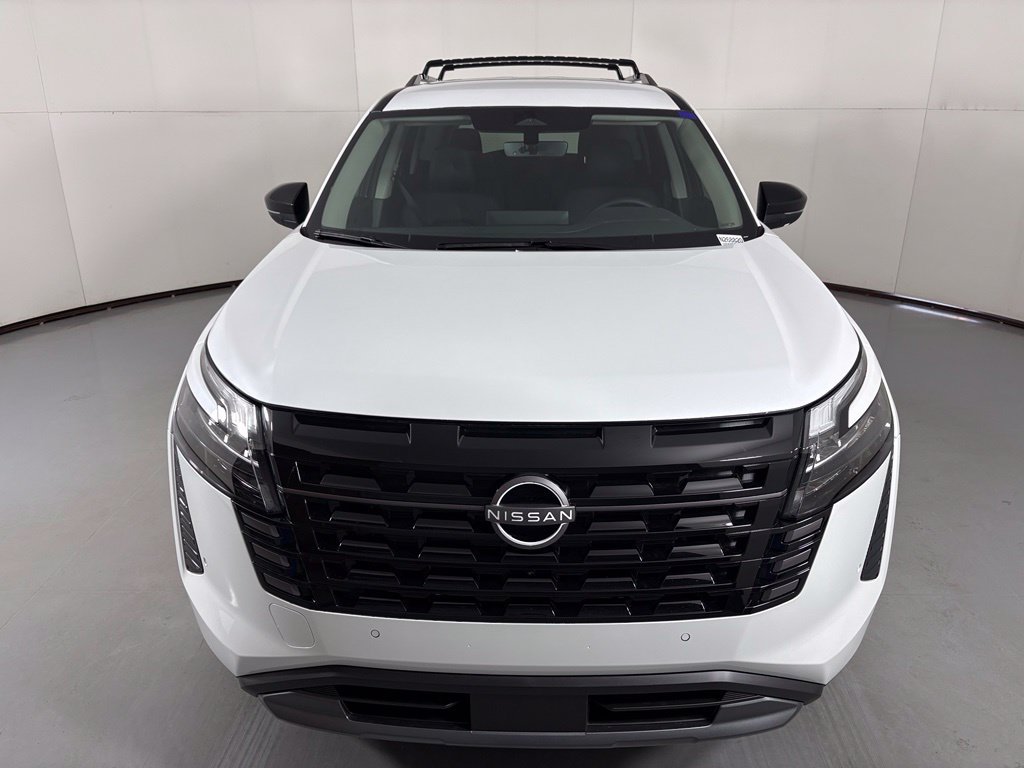 New 2026 Nissan Pathfinder SL FWD image 3