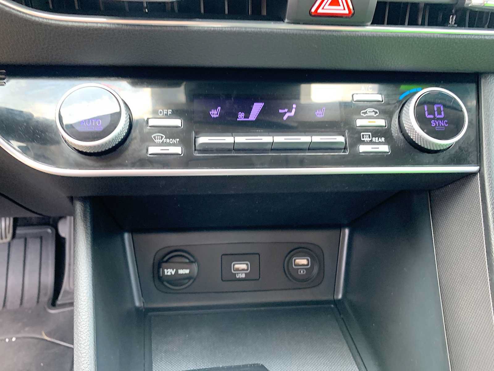 Used 2023 Hyundai Sonata SEL w/ Preferred Accessory Package FWD image 18