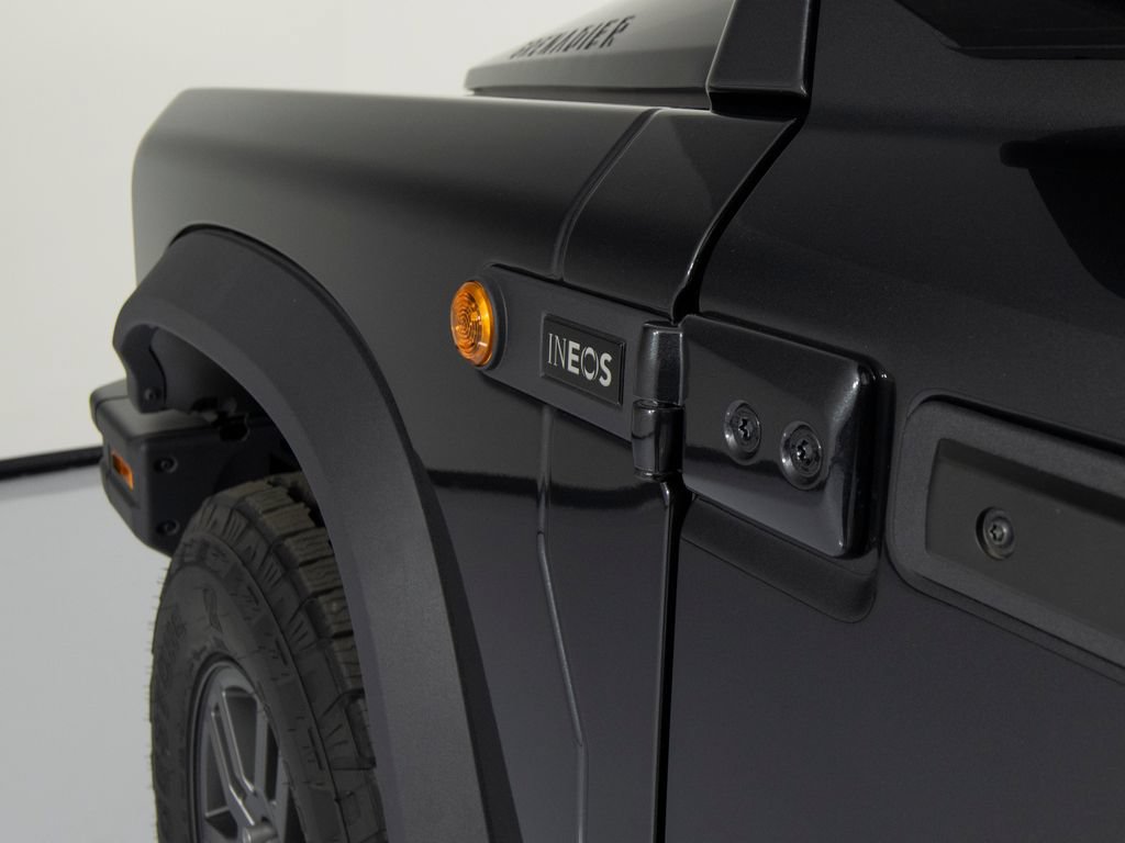 New 2026 INEOS Grenadier Fieldmaster Edition AWD/4WD image 40