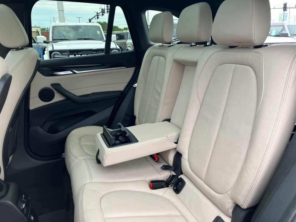 Used 2017 BMW X1 xDrive28i AWD/4WD image 31