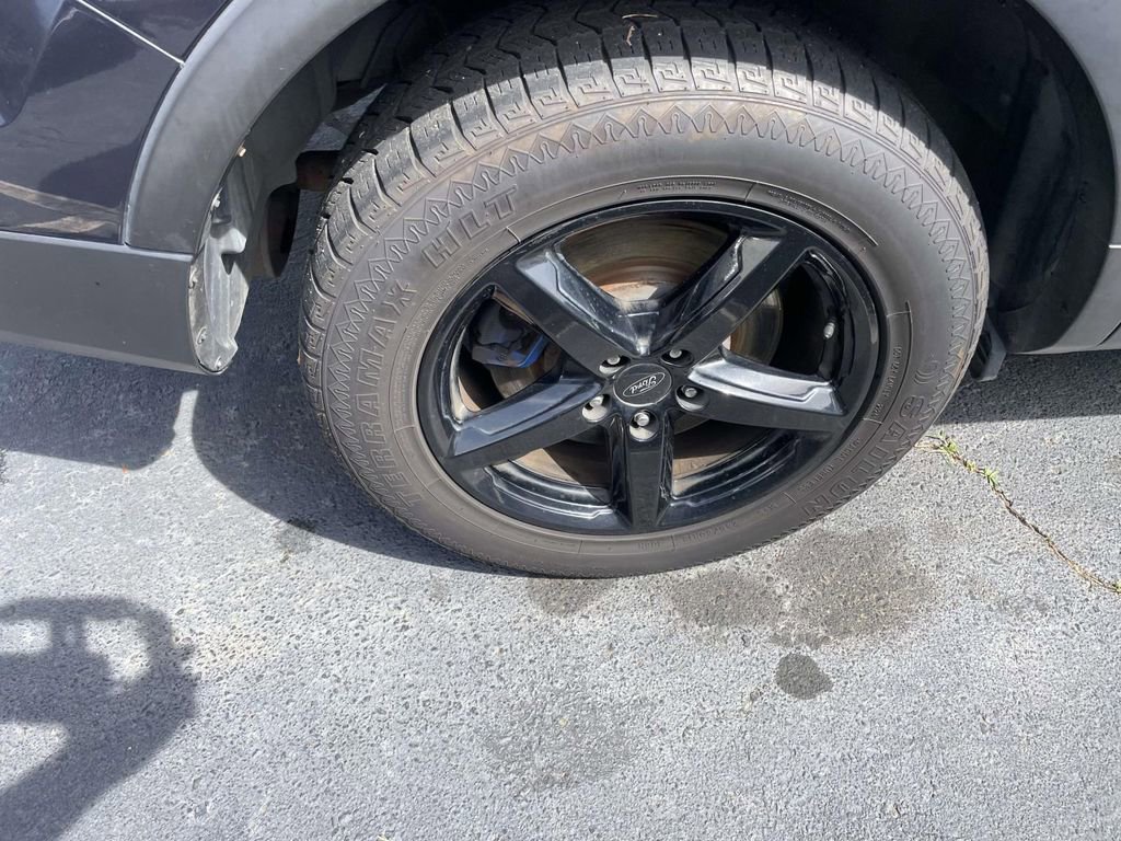 Used 2017 Ford Explorer XLT w/ Equipment Group 202A image 30