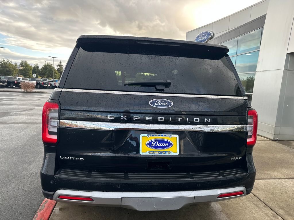 Used 2024 Ford Expedition Max Limited AWD/4WD image 3