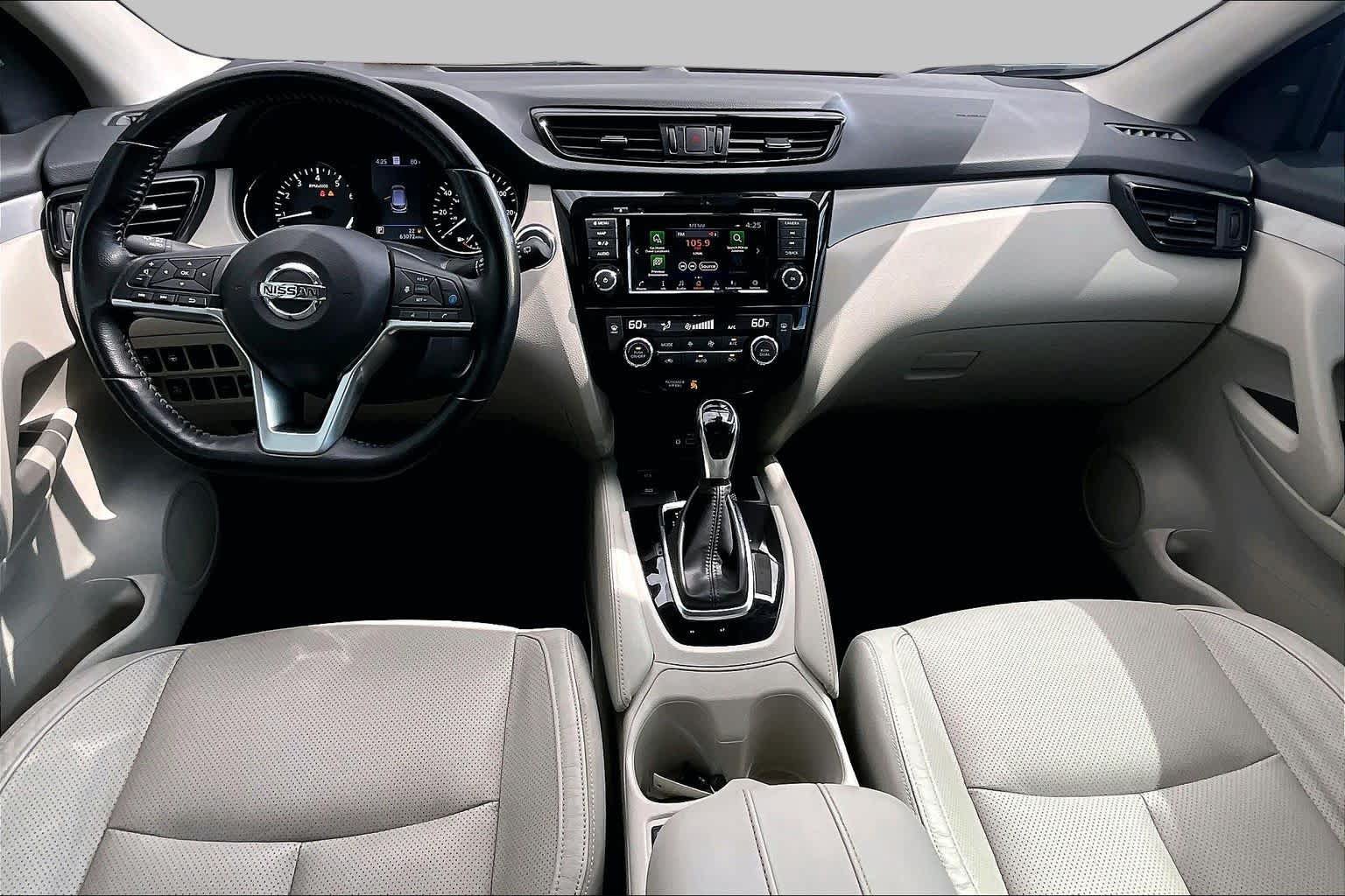 Certified 2020 Nissan Rogue Sport SL FWD image 15