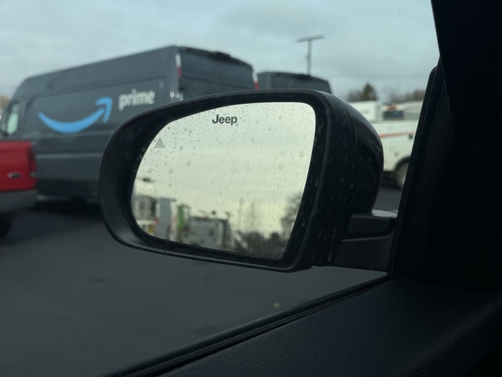 New 2026 Jeep Compass Trailhawk image 13