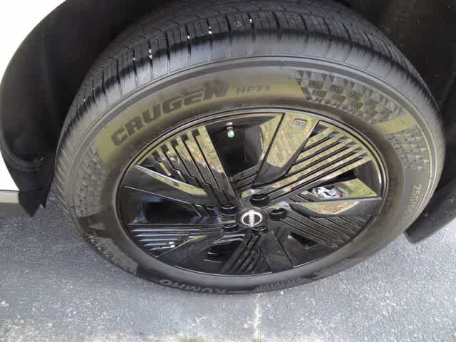 Used 2025 Nissan Murano SV FWD image 14