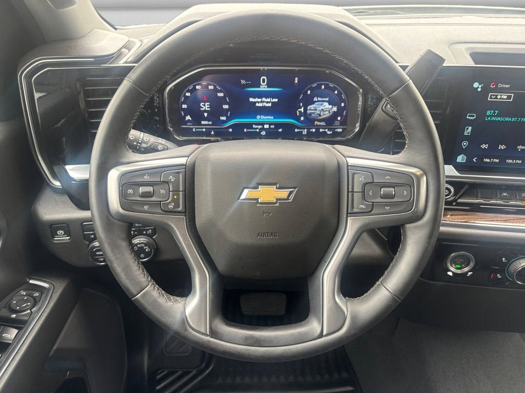 Used 2024 Chevrolet Silverado 1500 LT AWD/4WD image 12