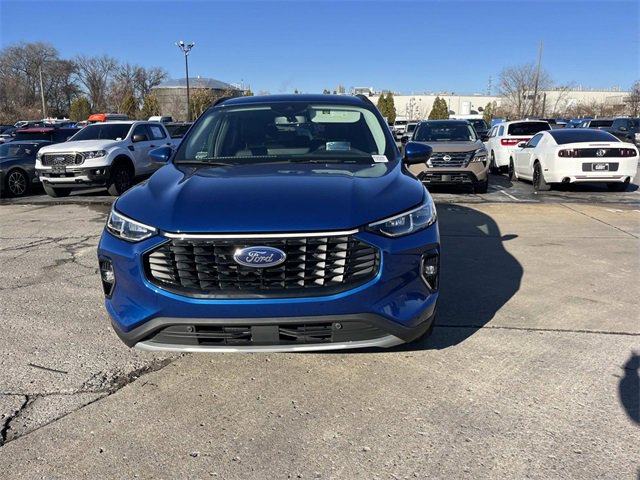 Used 2023 Ford Escape Platinum w/ Premium Technology Package image 8