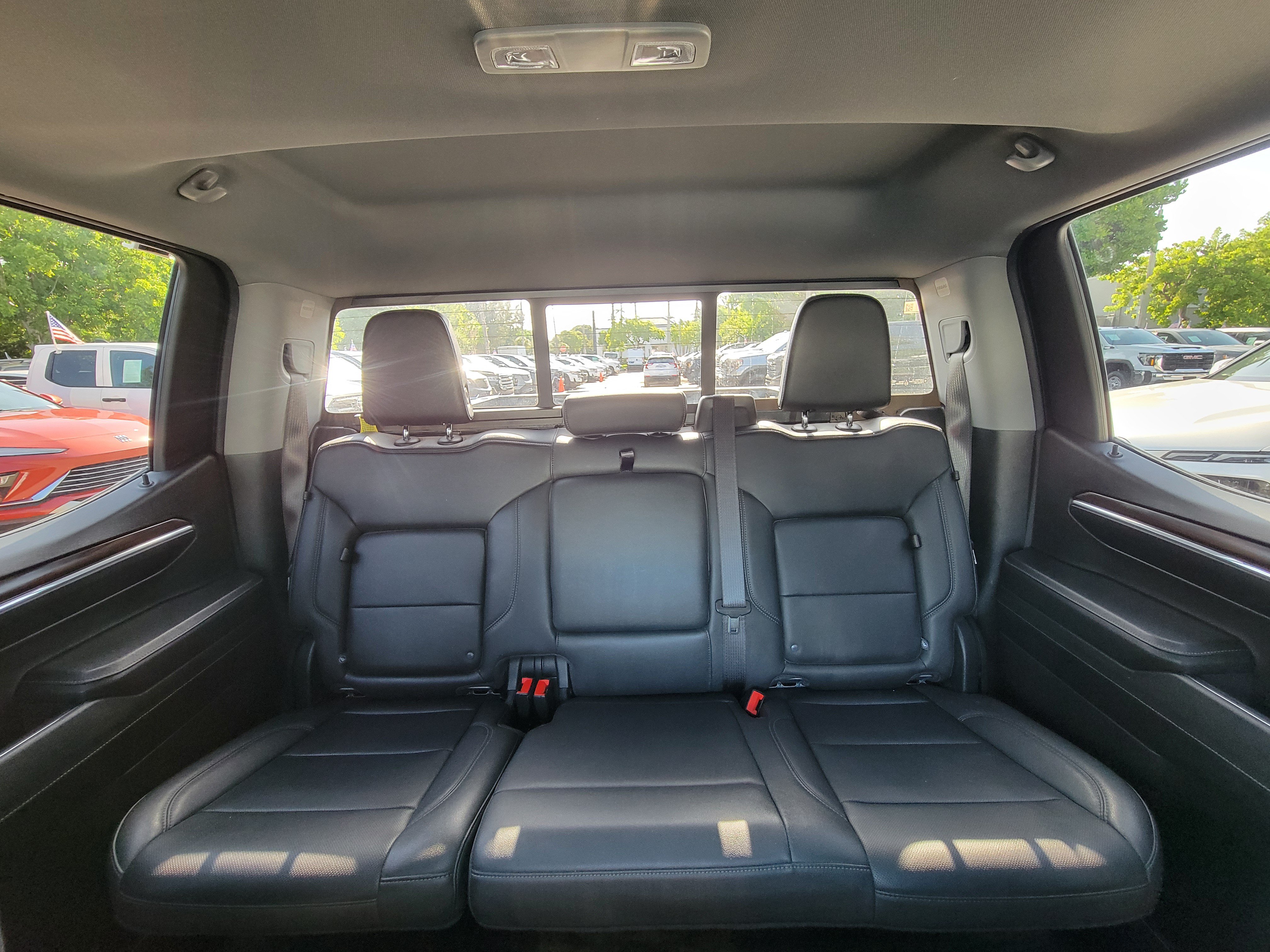 Used 2024 GMC Sierra 1500 SLT w/ SLT Premium Plus Package AWD/4WD image 17