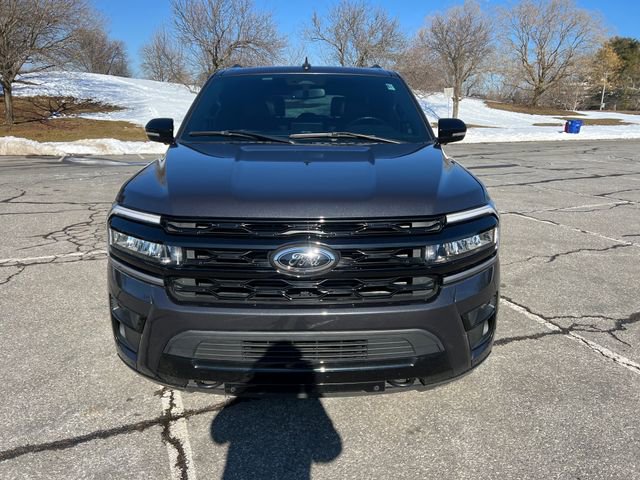 Certified 2022 Ford Expedition Limited image 3
