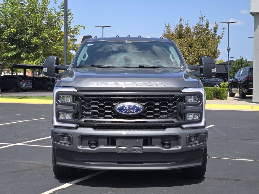 Used 2025 Ford F350 XL w/ STX Appearance Package AWD/4WD image 2