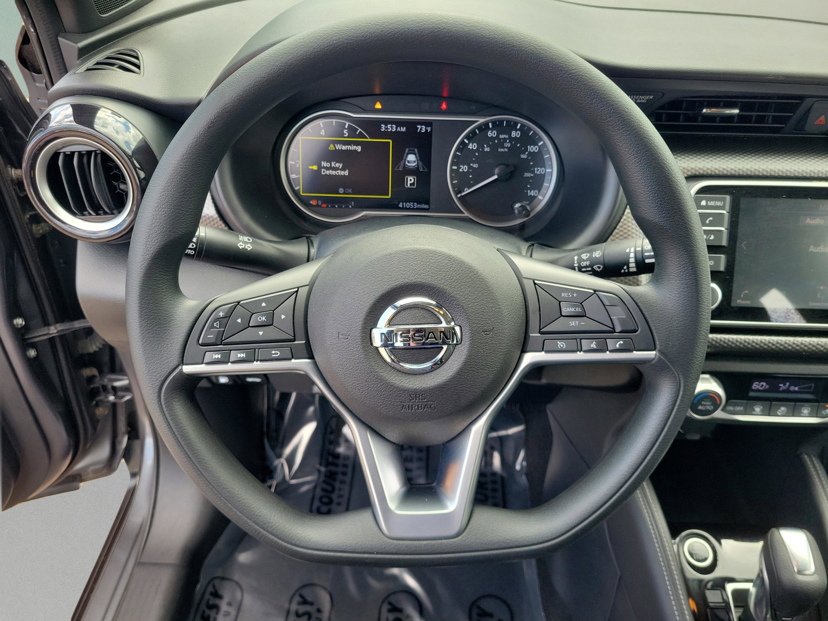 Certified 2020 Nissan Kicks SV image 17