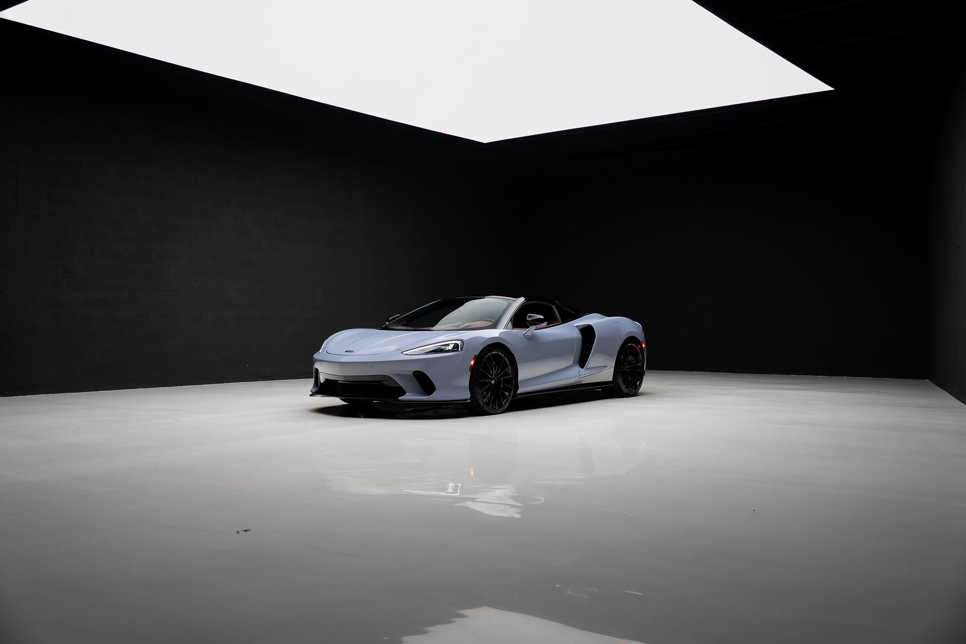 Used 2023 McLaren GT RWD image 62
