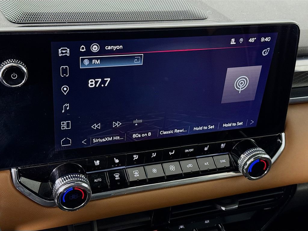 Used 2024 GMC Canyon AT4 w/ AT4 Premium Package image 7