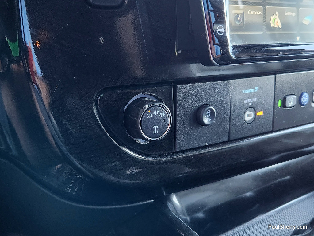 Used 2021 Chevrolet Express 3500 LS w/ Chrome Appearance Package image 2