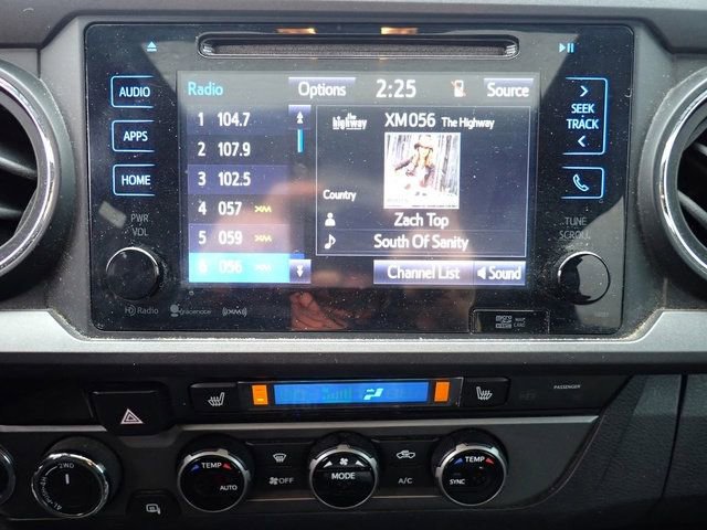 Used 2017 Toyota Tacoma TRD Off-Road w/ Premium & Technology Package image 14