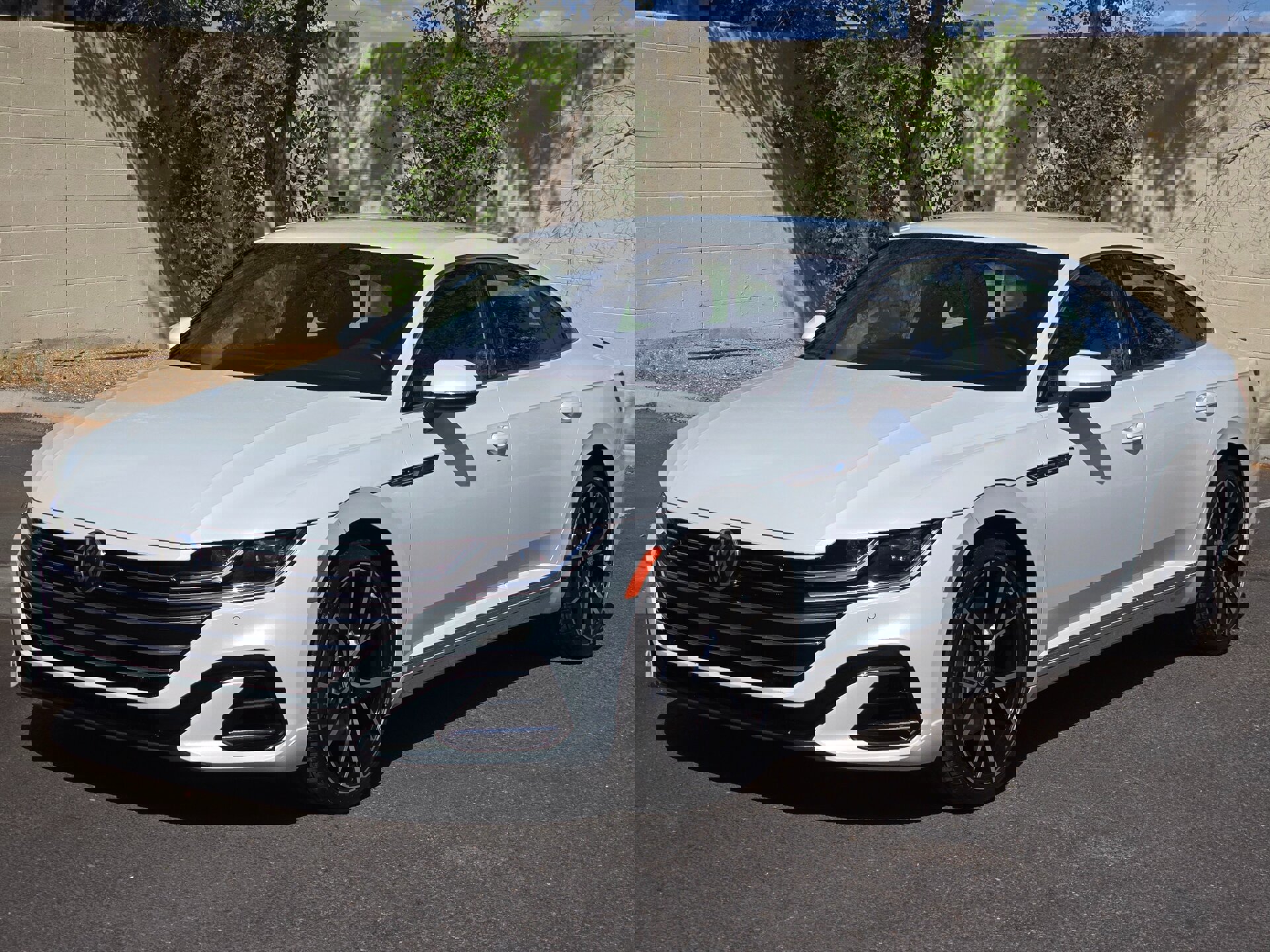 Used 2022 Volkswagen Arteon SE image 6