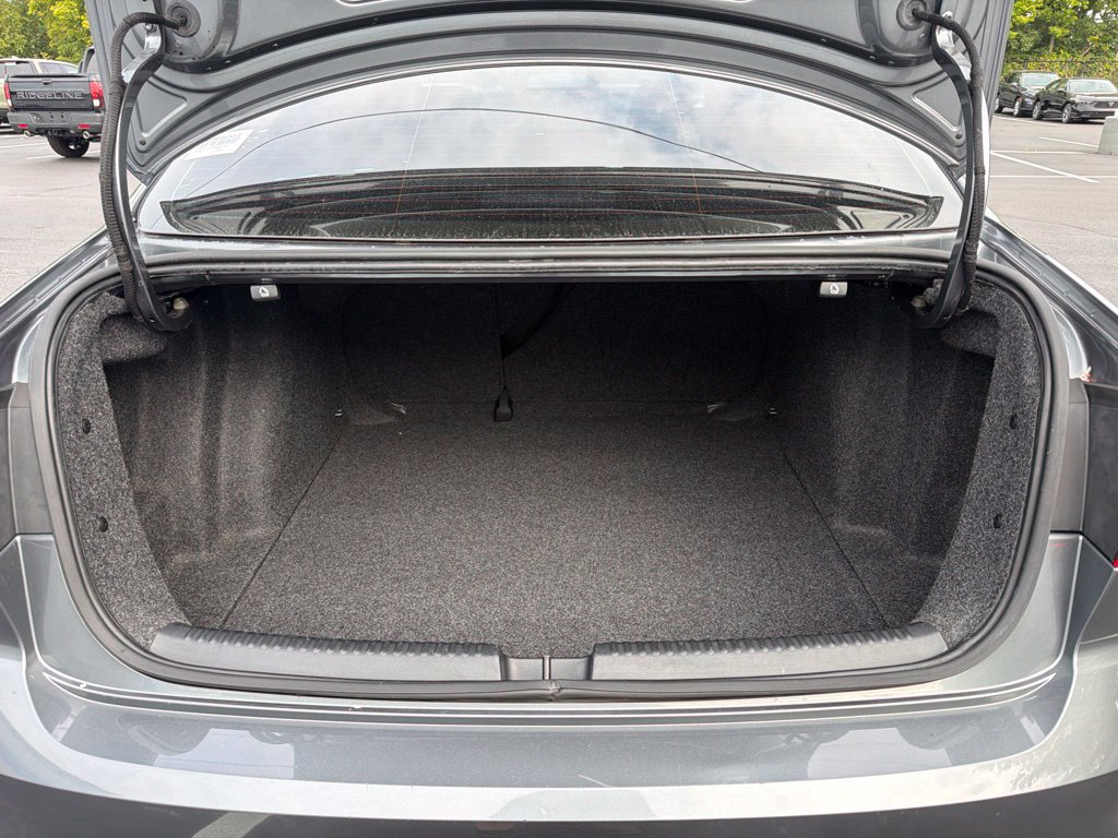 Used 2017 Volkswagen Jetta S w/ Jetta S Cold Weather Package FWD image 20