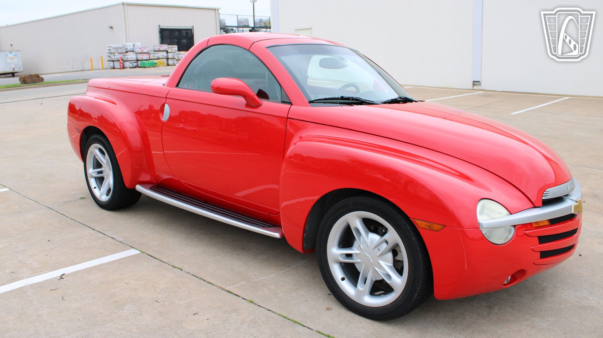 Used 2004 Chevrolet SSR w/ Preferred Equipment Group RWD image 11