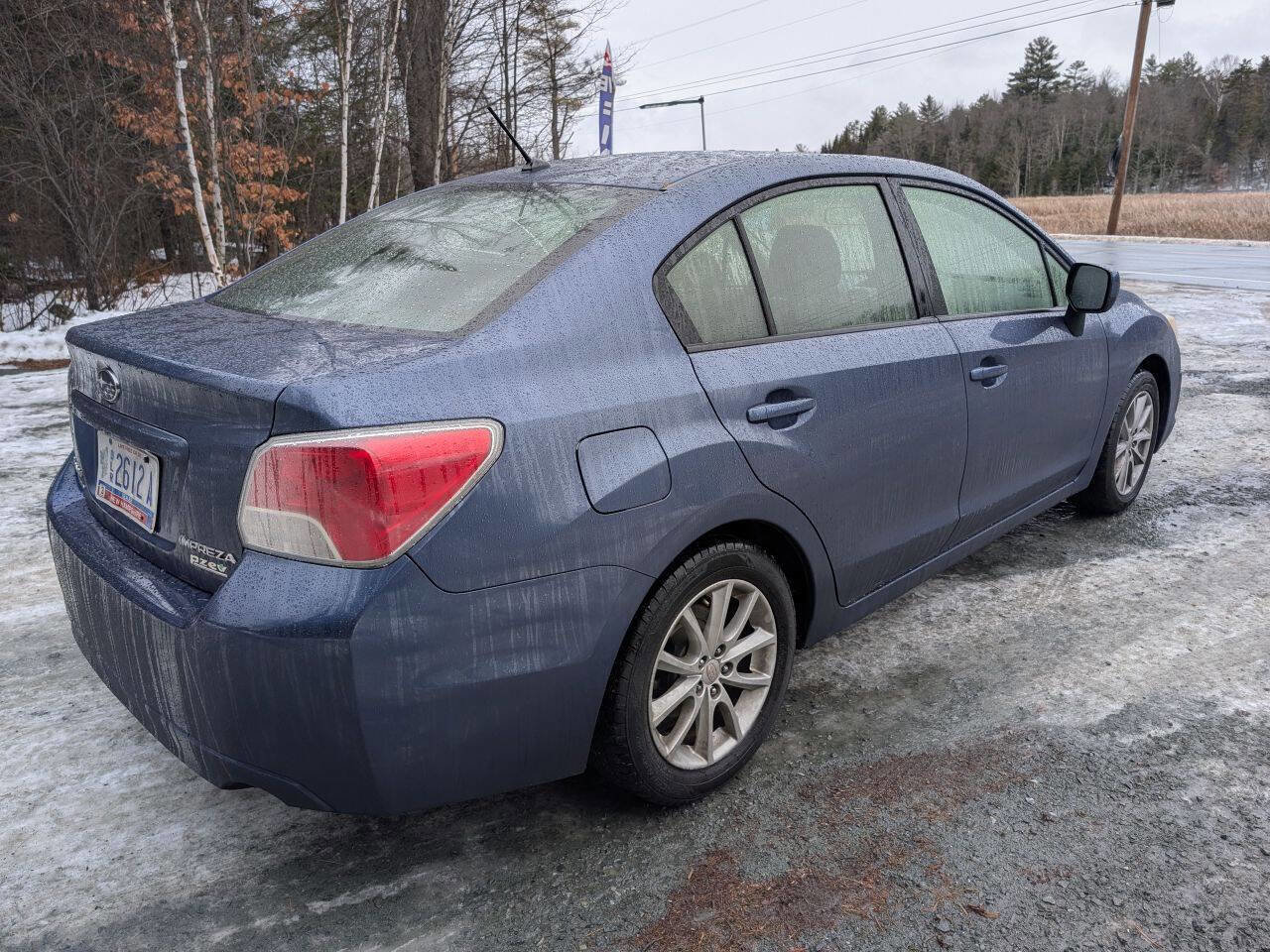 Used 2013 Subaru Impreza 2.0i Premium w/ All-Weather Pkg image 5