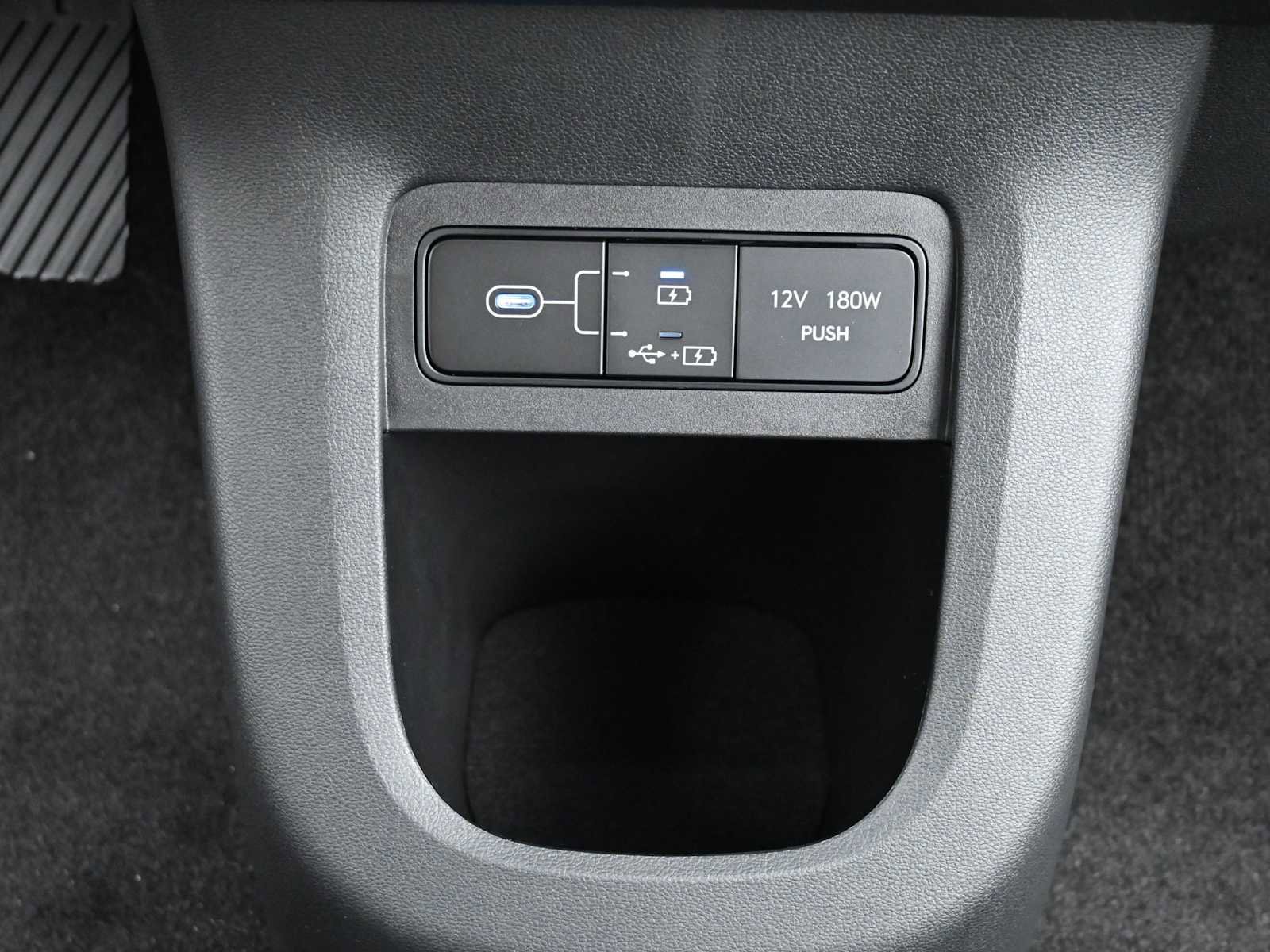 New 2025 Hyundai Ioniq 5 SE image 20