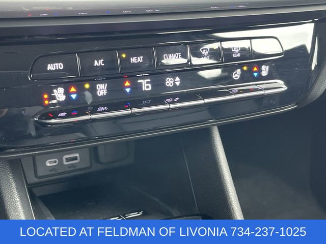 Certified 2023 Chevrolet Bolt EUV LT w/ Convenience Package image 17