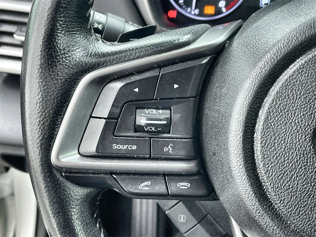 Used 2021 Subaru Outback Limited image 17