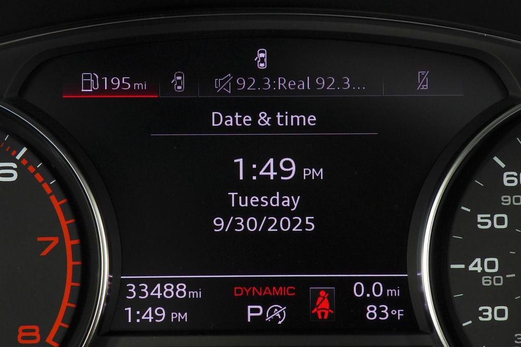Used 2022 Audi Q5 2.0T Premium w/ Convenience Package image 32