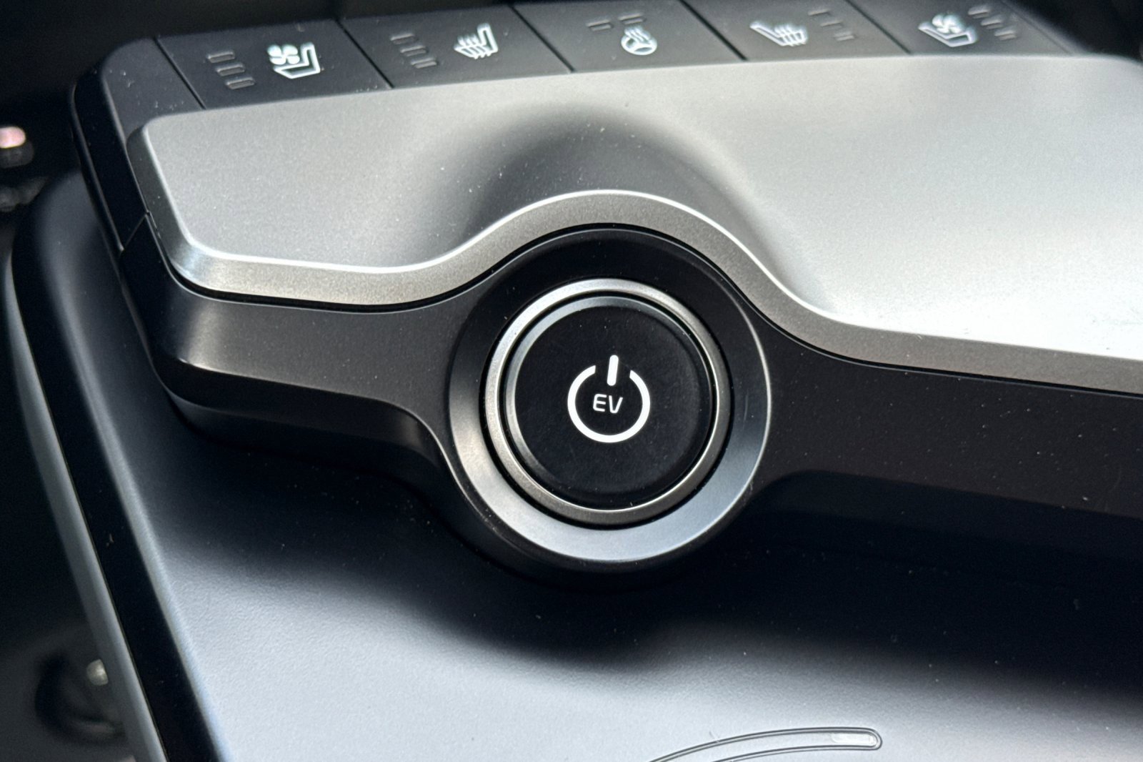 Used 2025 Kia EV6 Wind image 22