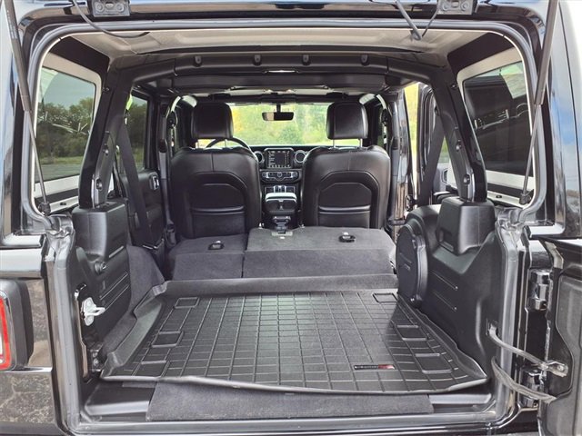 Used 2021 Jeep Wrangler Unlimited Sahara image 76