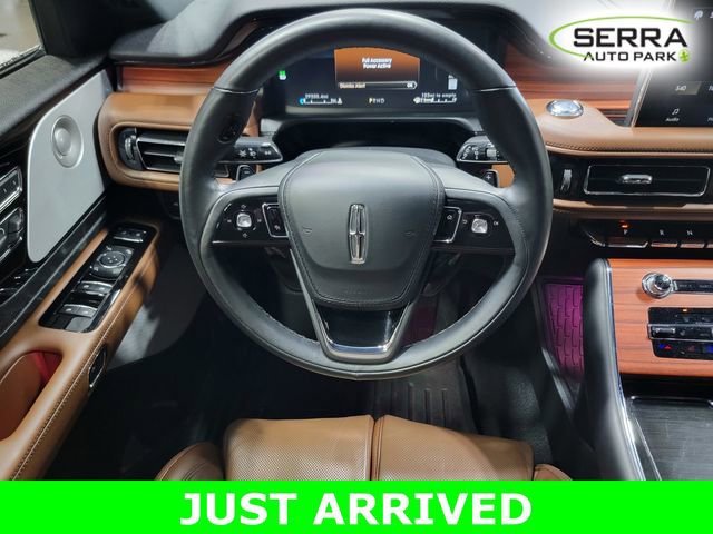 Used 2024 Lincoln Aviator Reserve w/ Equipment Group 201A image 23