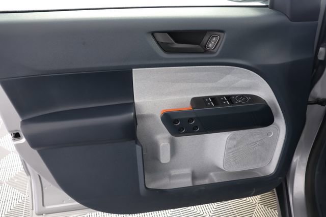 Used 2024 Ford Maverick XLT image 23