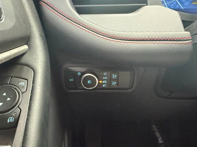 Used 2025 Ford Explorer ST RWD image 34