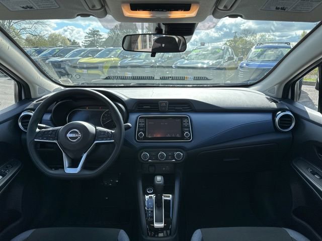 Certified 2025 Nissan Versa SV w/ Trunk Package FWD image 10