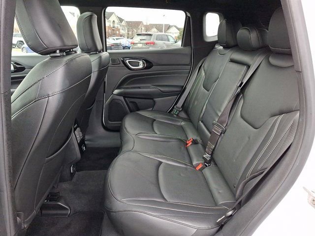 Certified 2022 Jeep Compass High Altitude AWD/4WD image 13