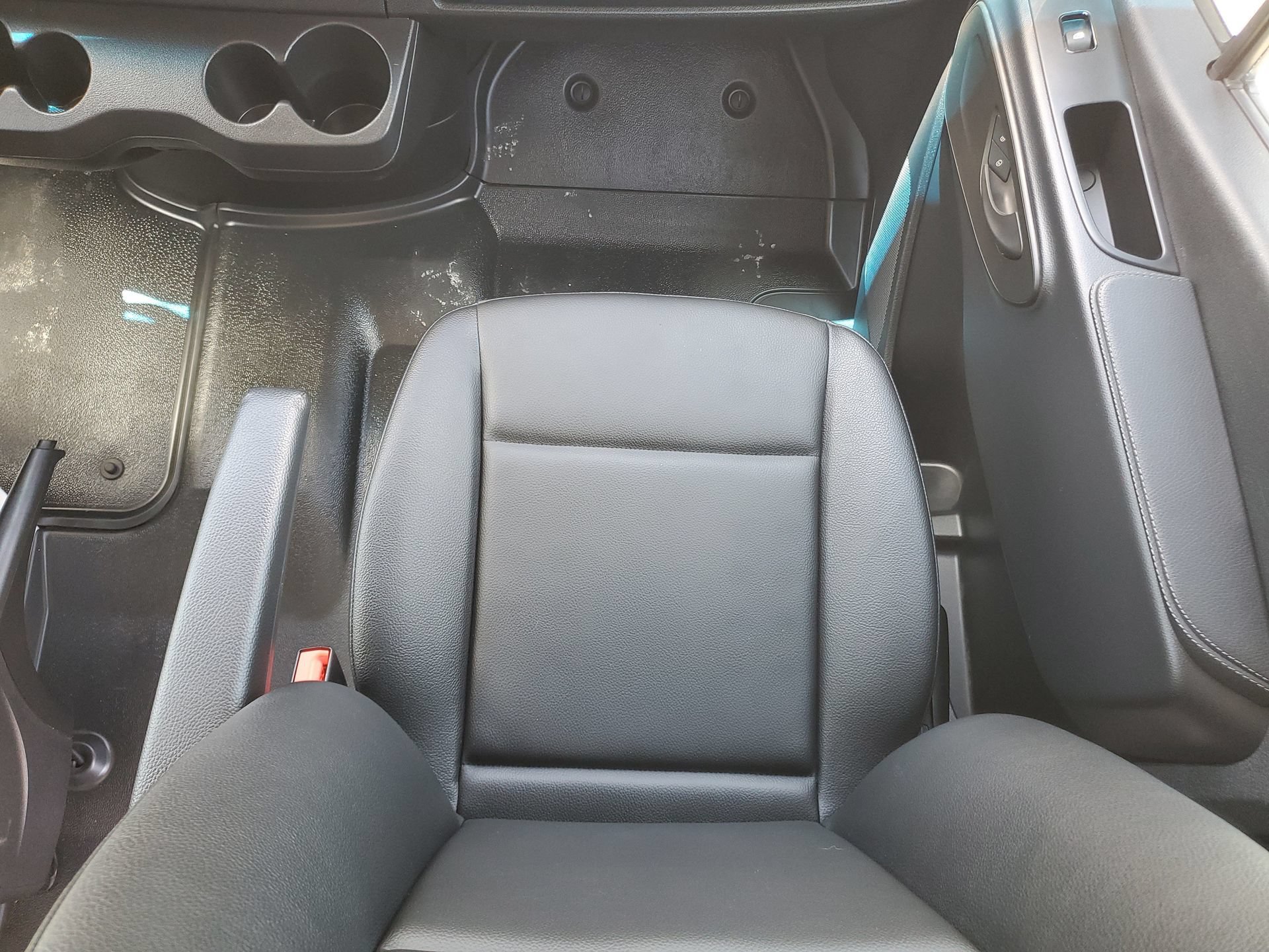 Used 2023 Mercedes-Benz Sprinter 2500 image 14