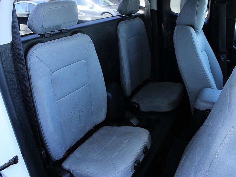 Used 2016 Chevrolet Colorado W/T w/ WT Convenience Package RWD image 16