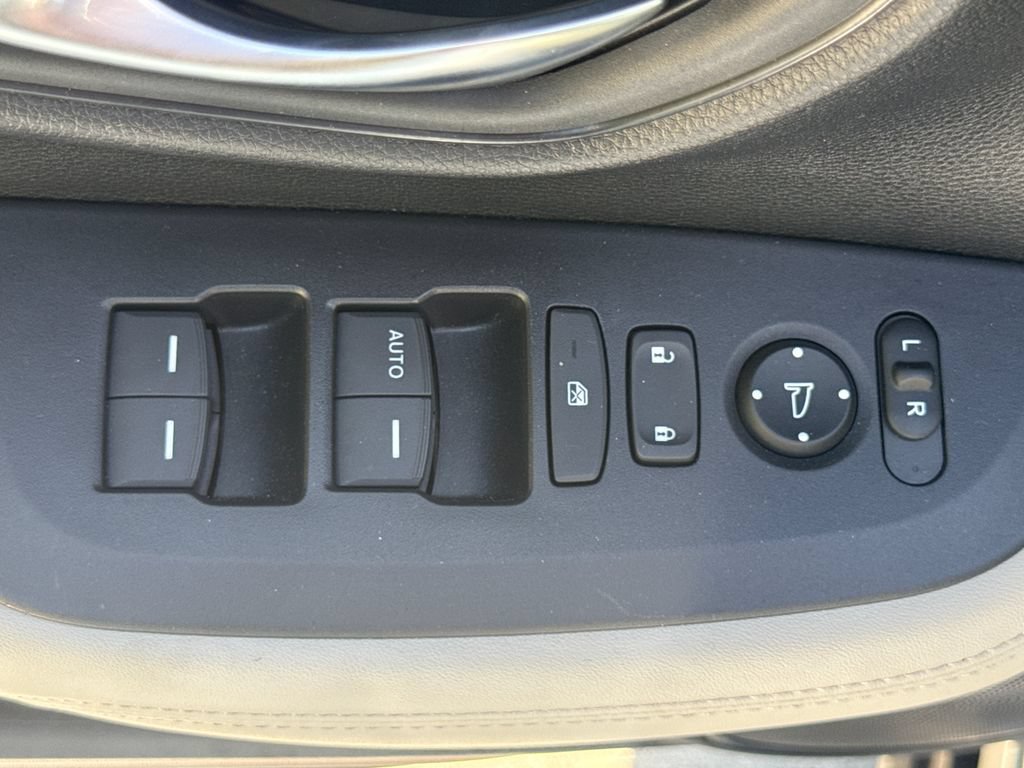 Certified 2024 Honda HR-V LX image 15