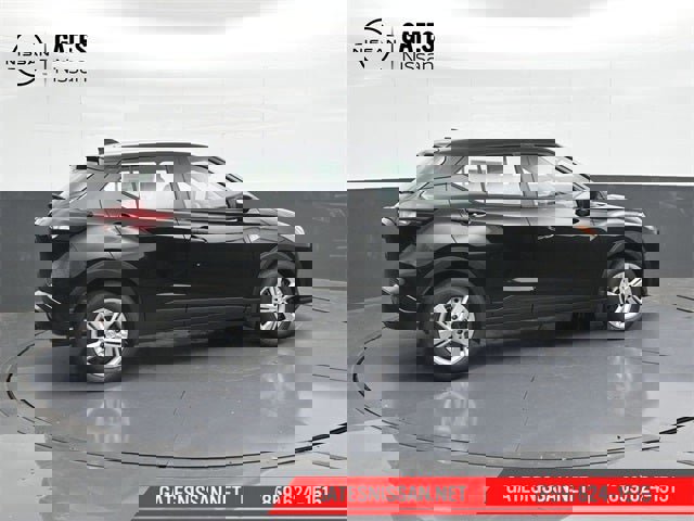 New 2025 Nissan Kicks Play S image 5