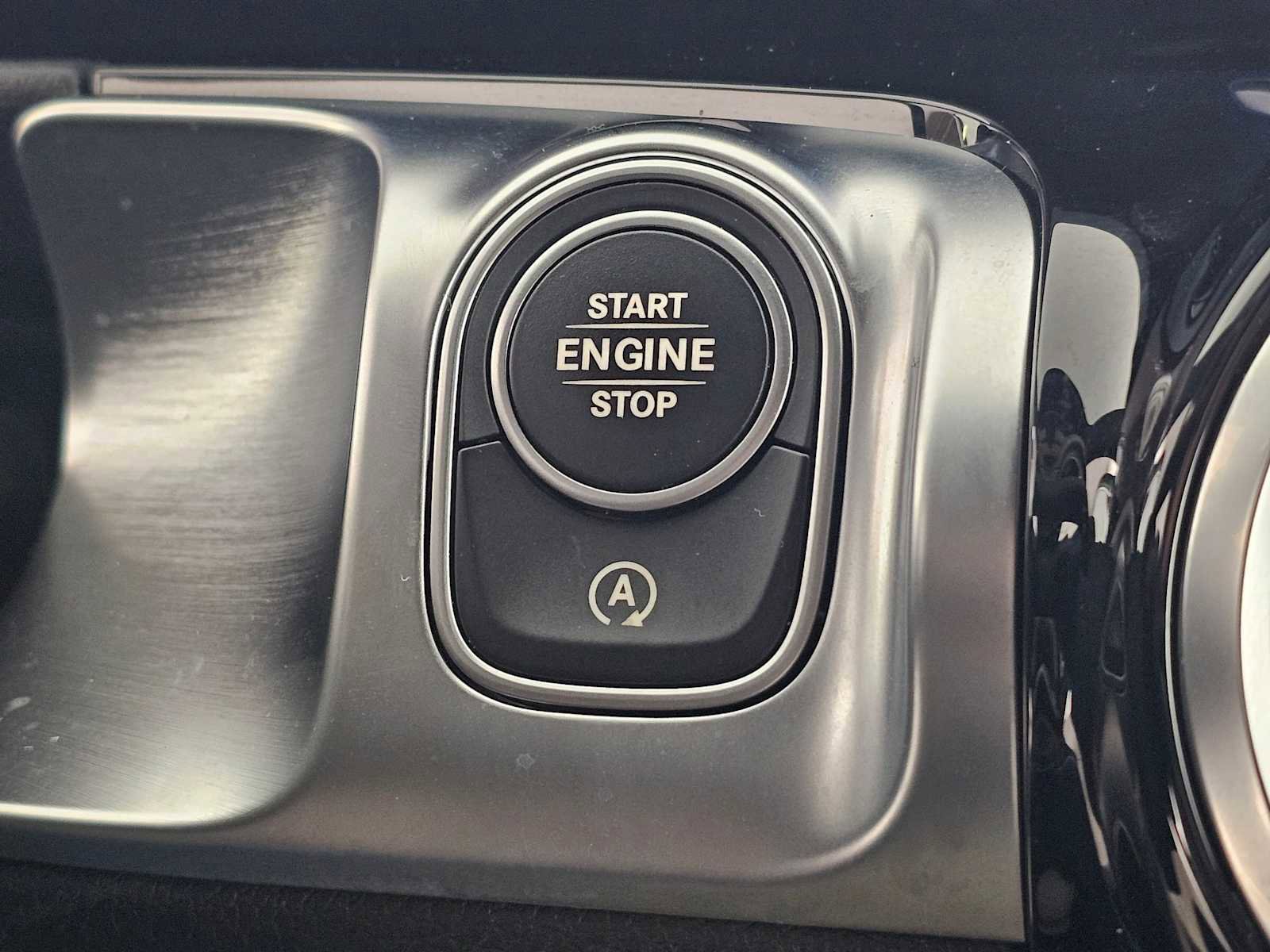 Used 2026 Mercedes-Benz GLB 250 image 30