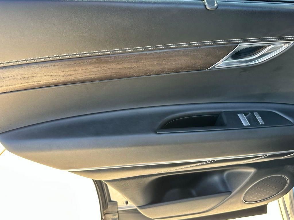 Used 2024 Genesis GV80 2.5T image 22