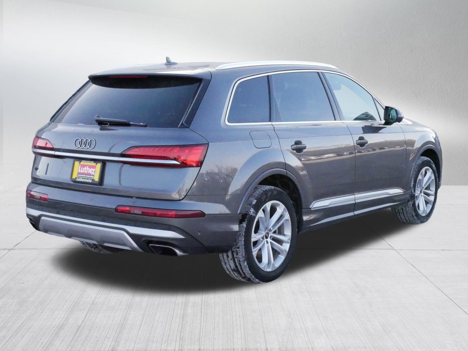 Used 2025 Audi Q7 Premium Plus image 7