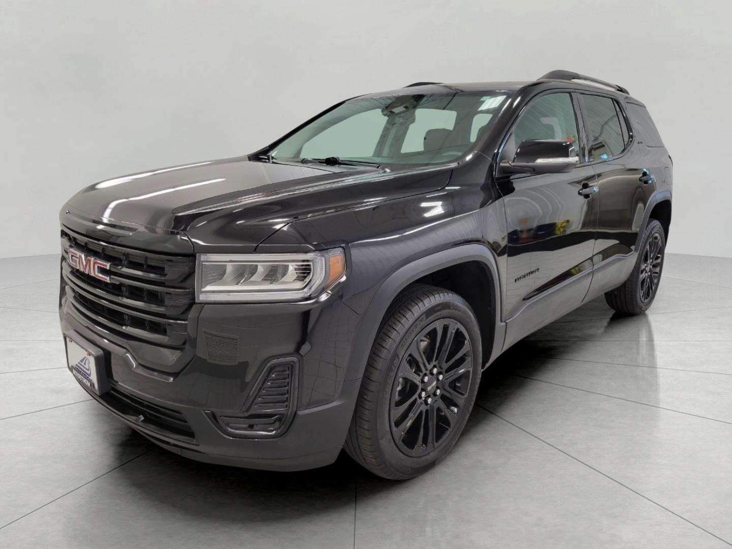 Used 2023 GMC Acadia SLE w/ Driver Convenience Package image 12