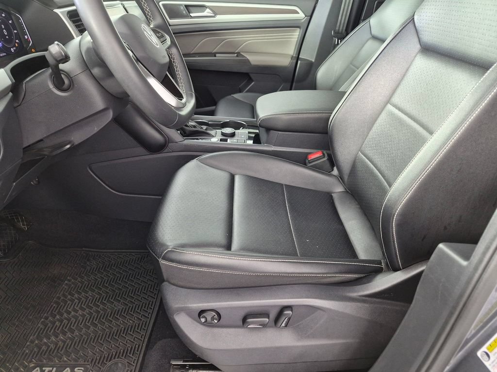 Used 2022 Volkswagen Atlas SE AWD/4WD image 13