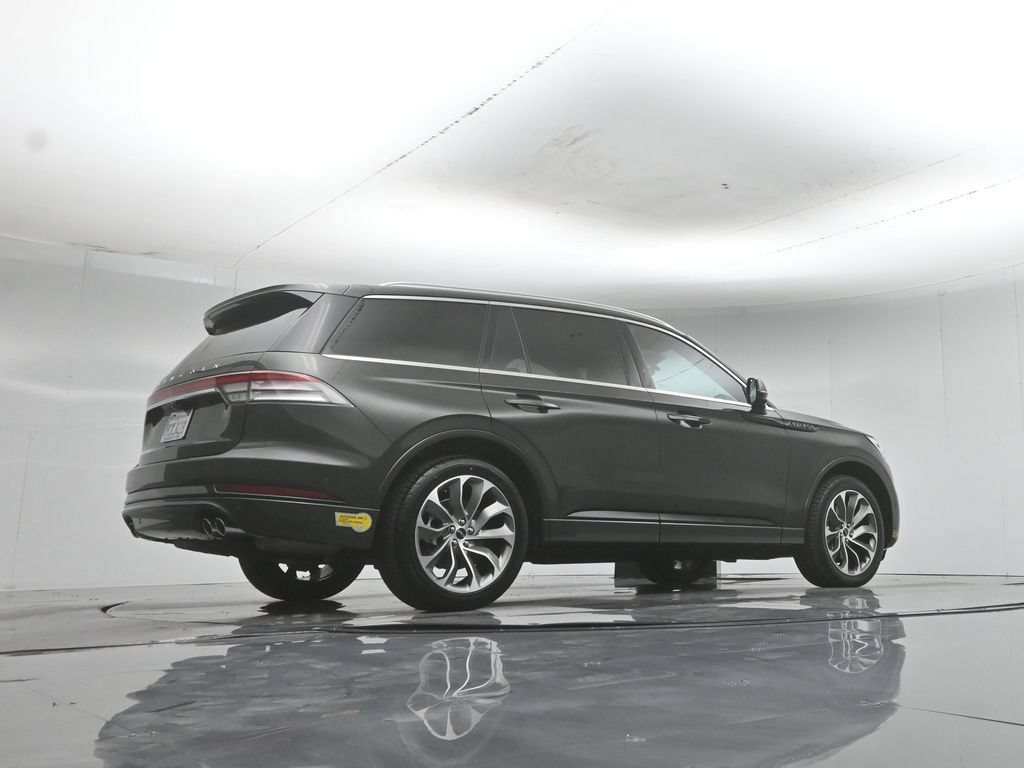 Used 2022 Lincoln Aviator Grand Touring w/ Equipment Group 301A AWD/4WD image 50