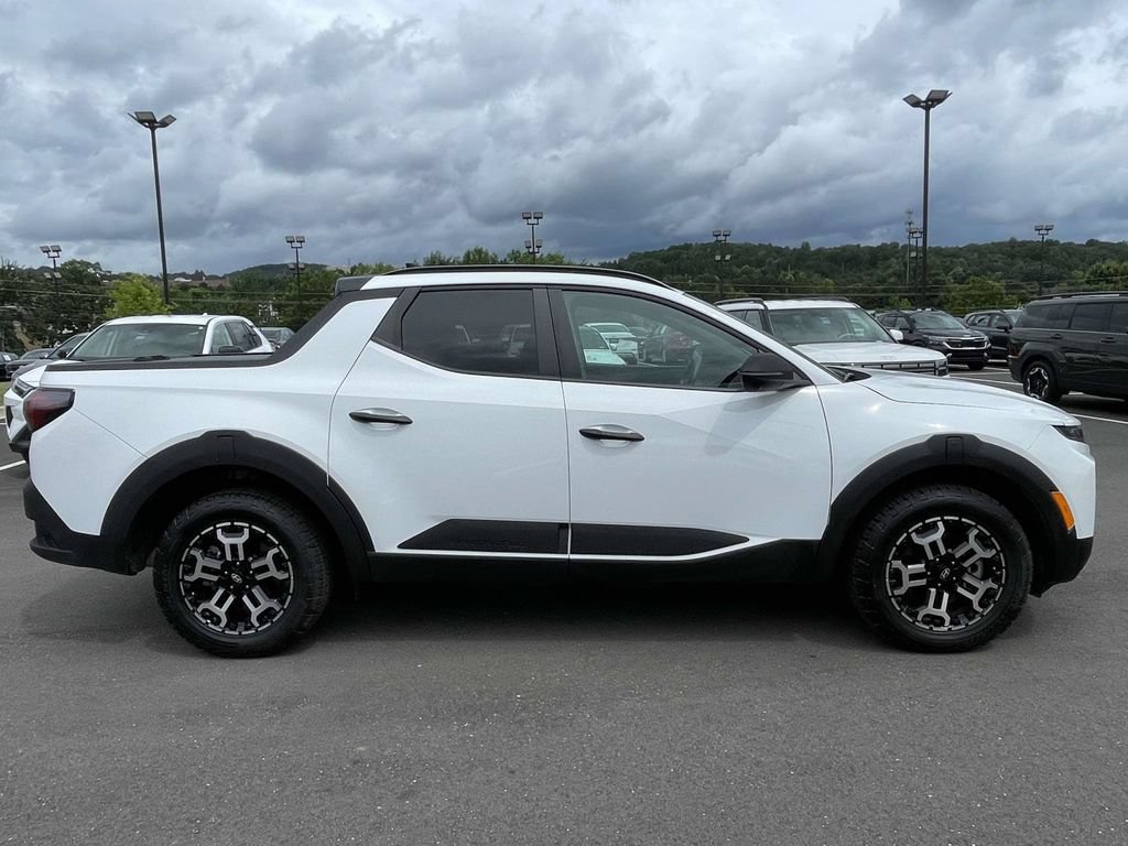 Used 2025 Hyundai Santa Cruz XRT AWD/4WD image 2