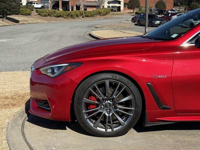 Used 2017 INFINITI Q60 Red Sport 400 image 13