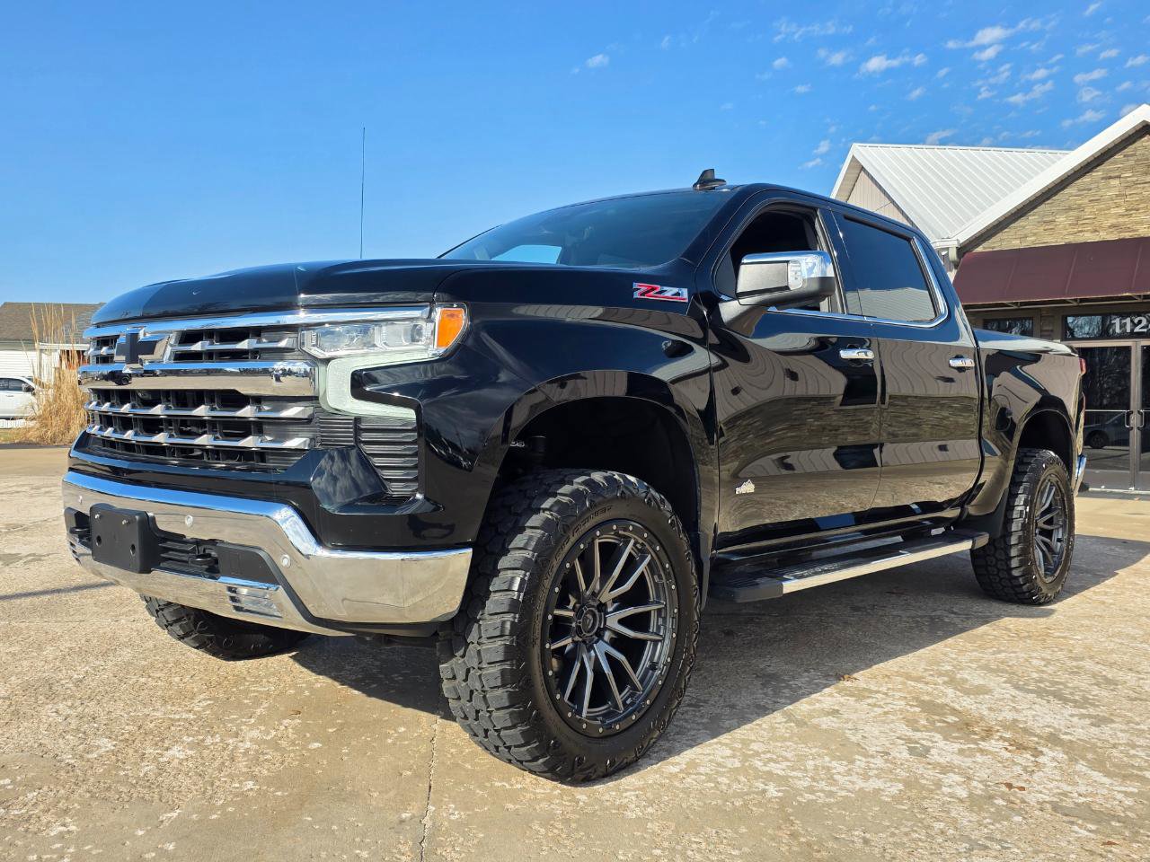 Used 2022 Chevrolet Silverado 1500 LTZ w/ LTZ Premium Package image 2