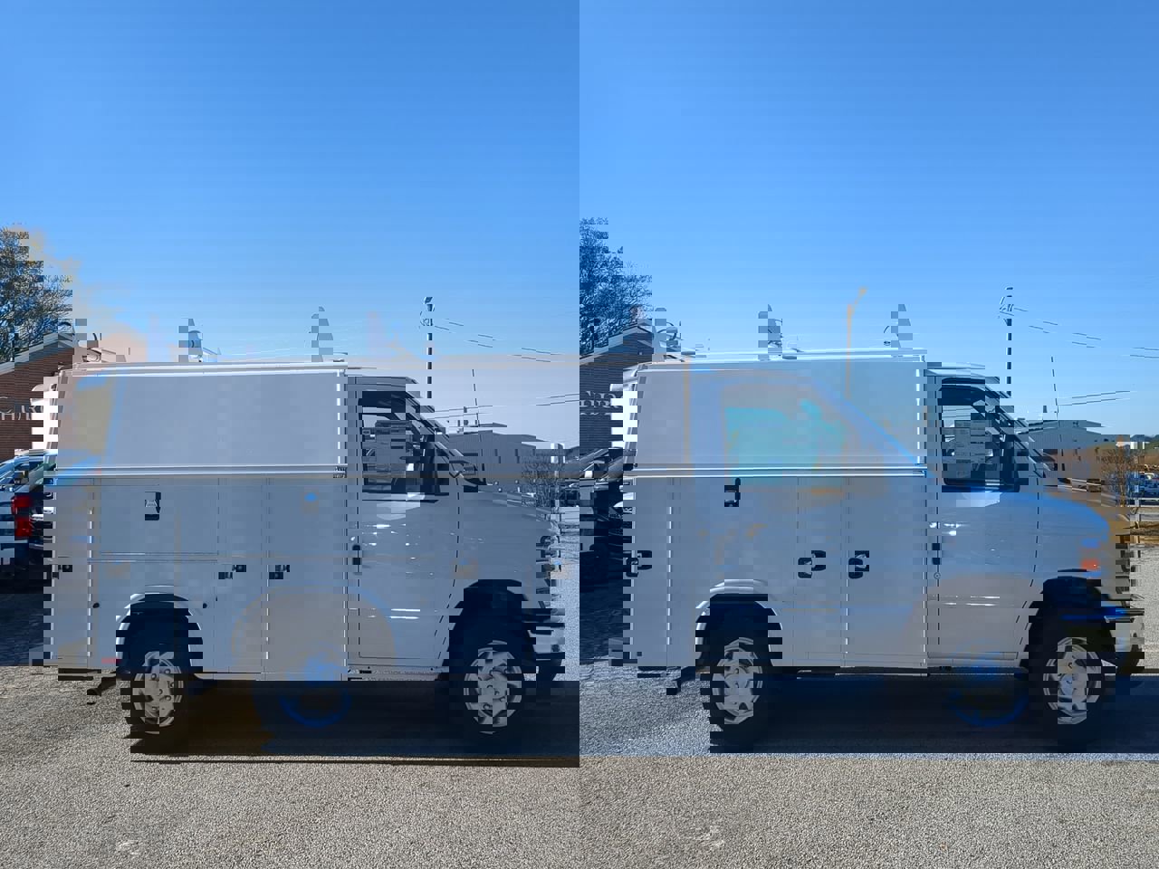 New 2026 Ford E-350 and Econoline 350 Super Duty w/ Power Equipment Group image 2