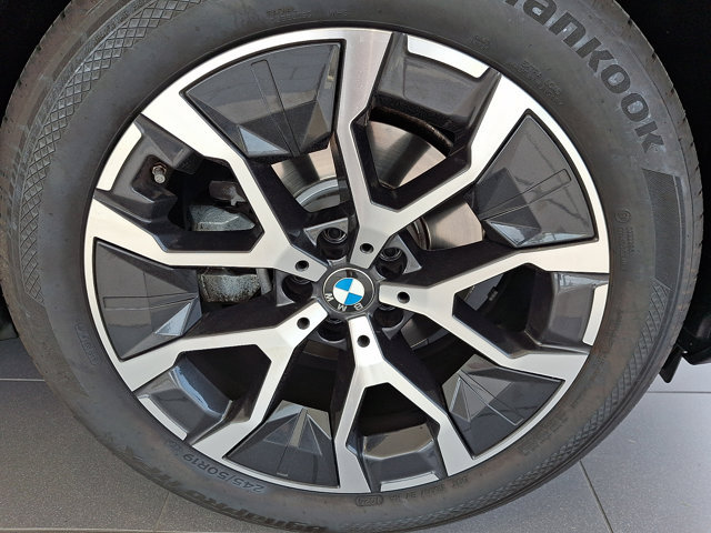 Certified 2025 BMW X3 xDrive30i AWD/4WD image 8